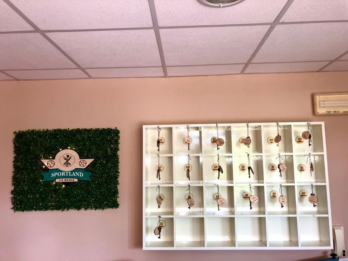מלון קולה ואל ד'אלזה Sportland מראה חיצוני תמונה
